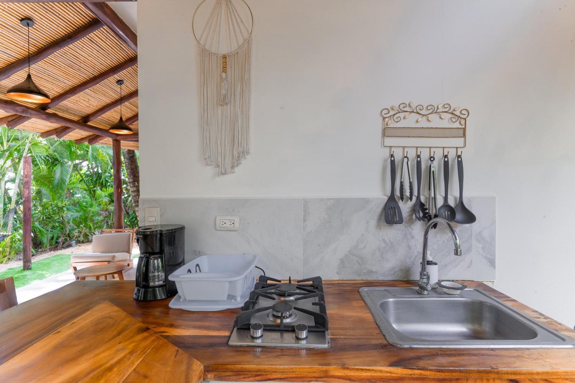 Banana Beach Bungalows Playa Santa Teresa  Exterior photo